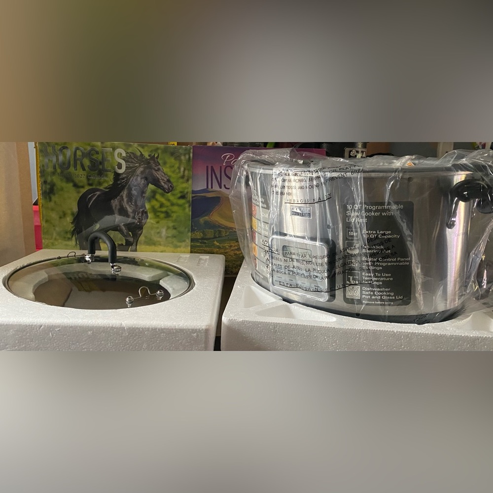 BRAND NEW BELLA PRO SERIES. STAINLESS STEEL. 10 QT. PROGRAMMABLE/DIGITAL.